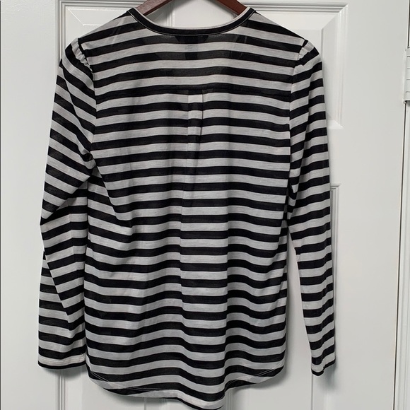 H&M long sleeve top - Picture 2 of 3